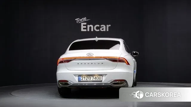 Hyundai The New Grandeur IG id 3411606 из Кореи 14