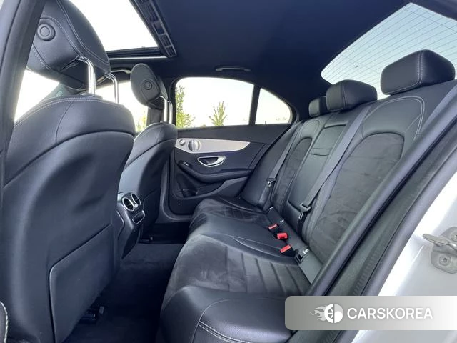 Mercedes-Benz Class C id 4272261 из Китая 10