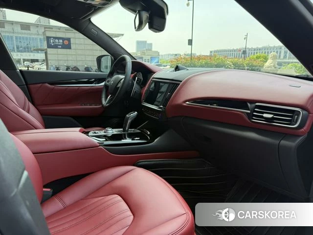 Maserati Levante 2021 Белый из Китая, фото 4