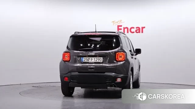 Jeep Renegade id 3597918 из Кореи 14