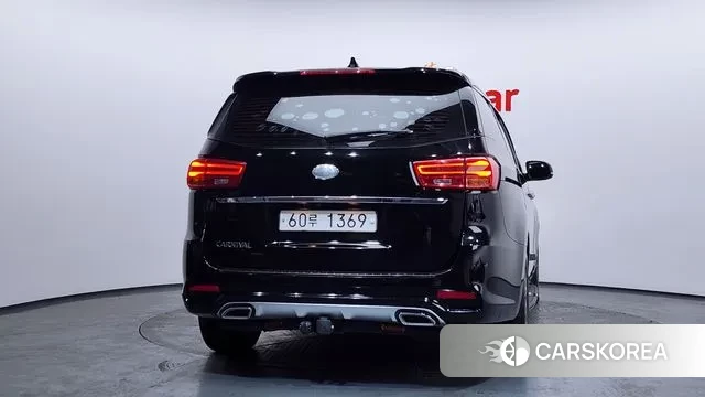 Kia The New Carnival id 3641710 из Кореи 14