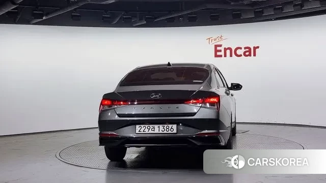 Hyundai Avante (CN7) id 2984560 из Кореи 14