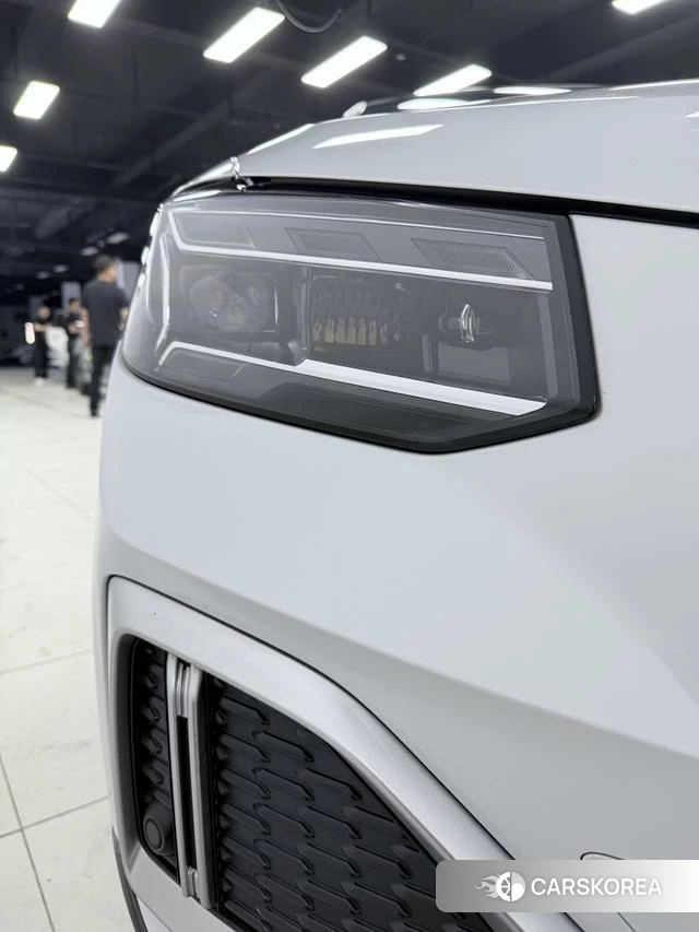 Audi Q2L id 4329039 из Китая 19