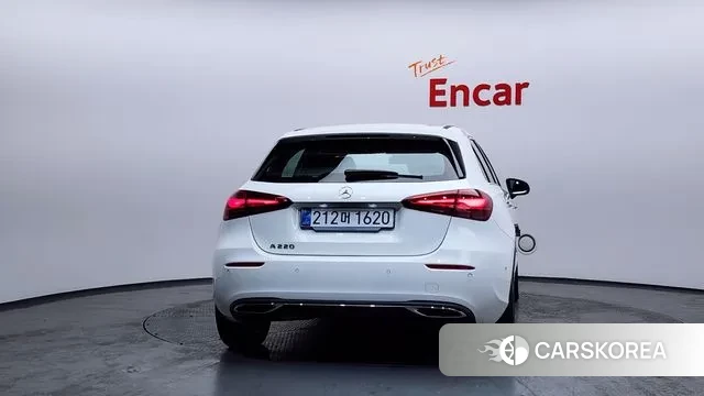 Mercedes-Benz A-Class W177 id 3624295 из Кореи 14