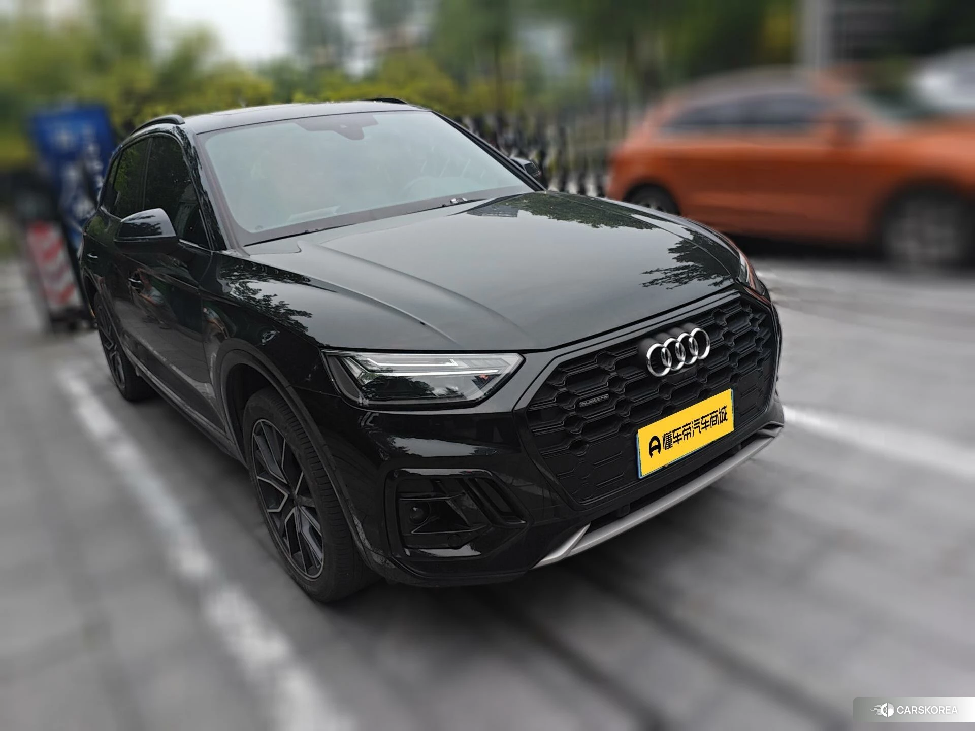 Audi Q5L id 4510811 из Китая 15