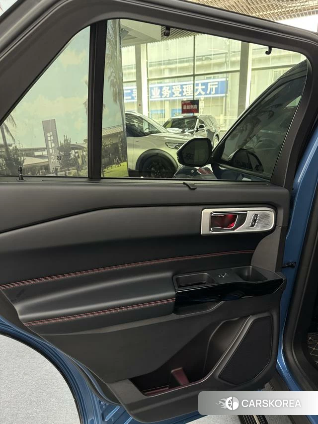 Ford Explorer id 4368330 из Китая 16