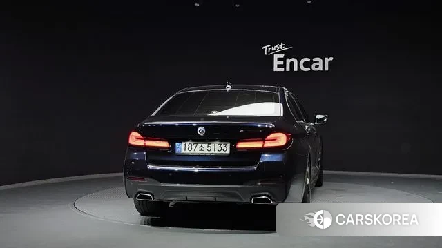 BMW 5 Series (G30) id 3022217 из Кореи 14