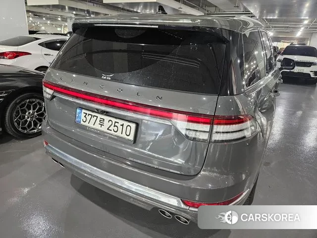Lincoln Aviator 2nd generation 2021 Серый из Кореи, фото 4