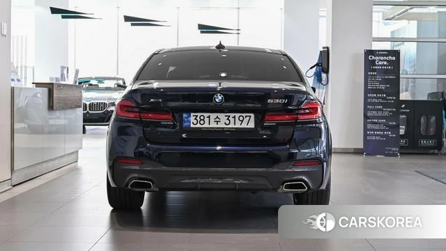 BMW 5 Series (G30) id 4488933 из Кореи 14