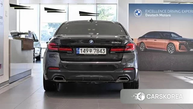 BMW 5 Series (G30) id 3448001 из Кореи 14