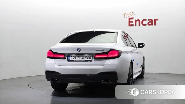 BMW 5 Series (G30) id 4463378 из Кореи 26