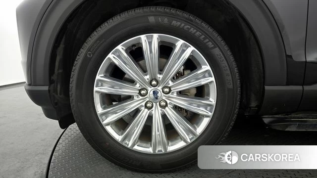 Ford Explorer 6th Generation id 3866264 из Кореи 14