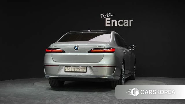 BMW 7 Series (G70) id 4194809 из Кореи 29