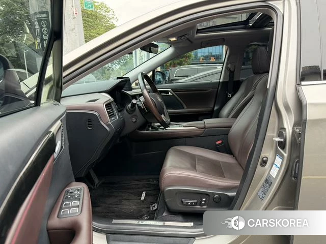 Lexus RX id 4366160 из Китая 28