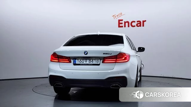 BMW 5 Series (G30) id 4331231 из Кореи 14