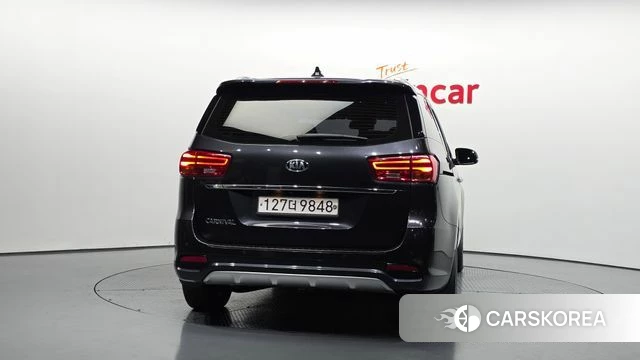 Kia The New Carnival id 4542918 из Кореи 14