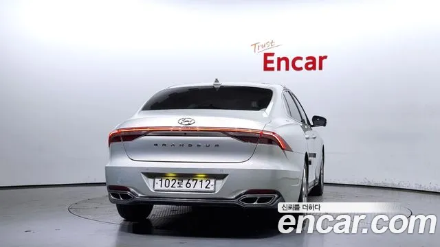 Hyundai The New Grandeur IG Hybrid id 2854710 из Кореи 14