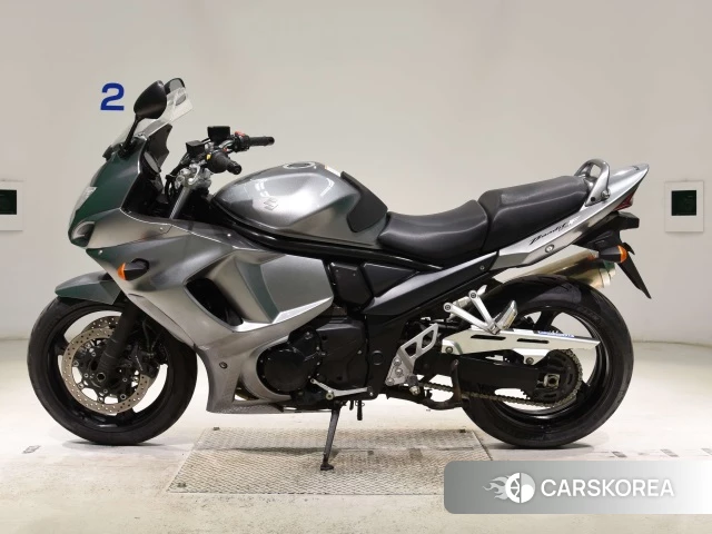 Suzuki BANDIT 1250F 2011 из Японии