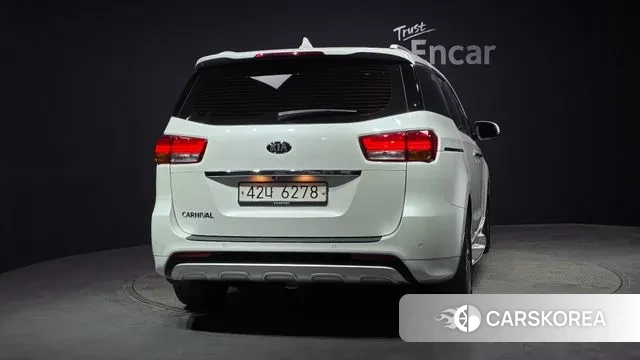 Kia All New Carnival id 3552982 из Кореи 14