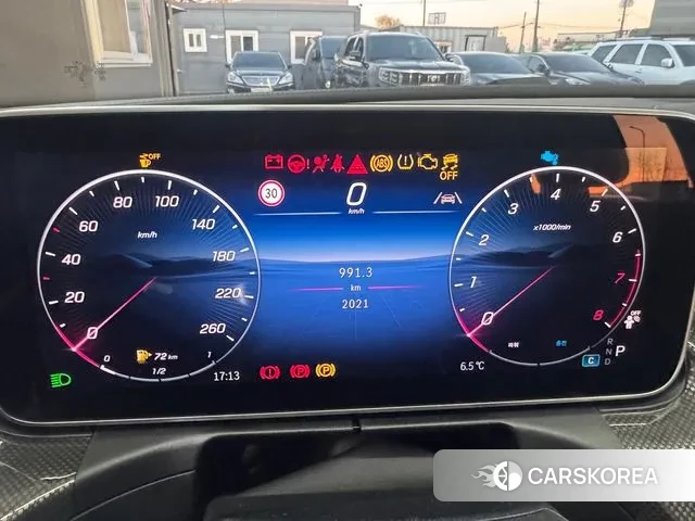 Mercedes-Benz C-Class W206 2025 Белый из Кореи, фото 4