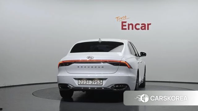 Hyundai The New Grandeur IG id 4225224 из Кореи 24