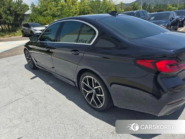 BMW 5 Series (G30) id 4676469 из Кореи 12