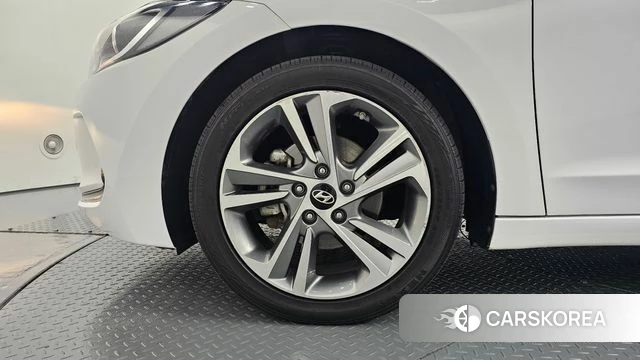 Hyundai Avante AD id 4865468 из Кореи 27