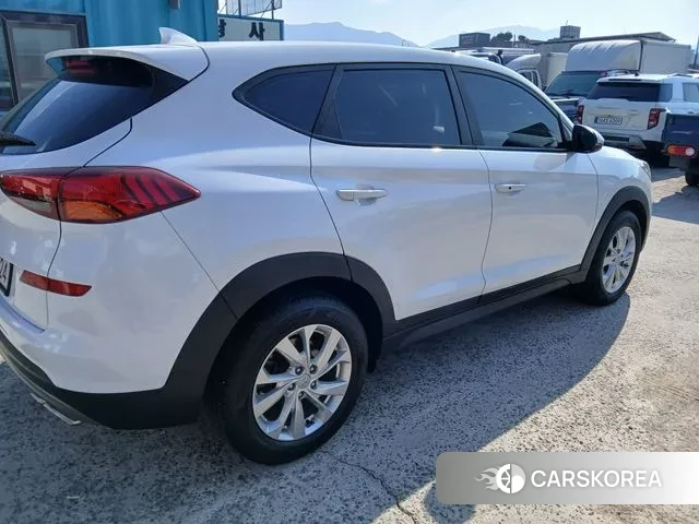 Hyundai All New Tucson id 3676746 из Кореи 14