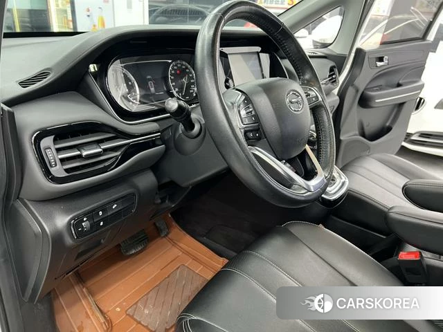 GAC Trumpchi Trumpchi M6 id 4208210 из Китая 13