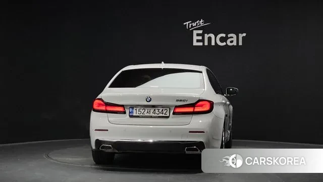 BMW 5 Series (G30) id 3406855 из Кореи 14