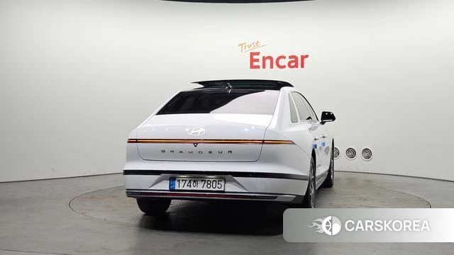 Hyundai Grandeur (GN7) id 3914715 из Кореи 14