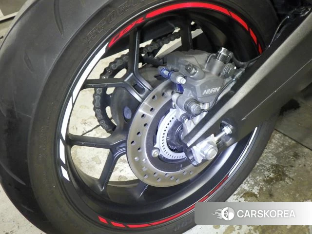 Проданный Honda CBR650R id 3997879 из Японии, фото 18