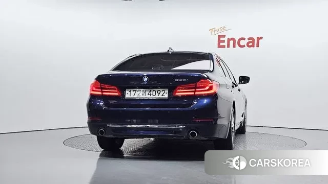 BMW 5 Series (G30) id 3362369 из Кореи 14