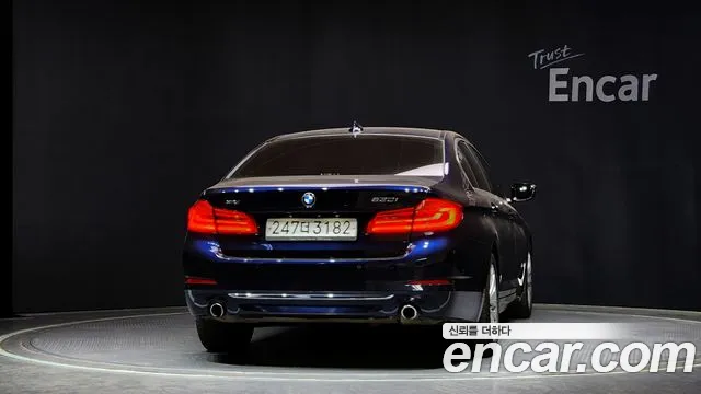 BMW 5 Series (G30) id 2435756 из Кореи 14