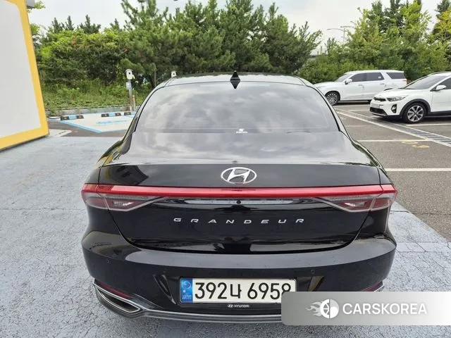 Hyundai The New Grandeur IG id 3028499 из Кореи 11