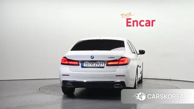 BMW 5 Series (G30) id 3701641 из Кореи 14