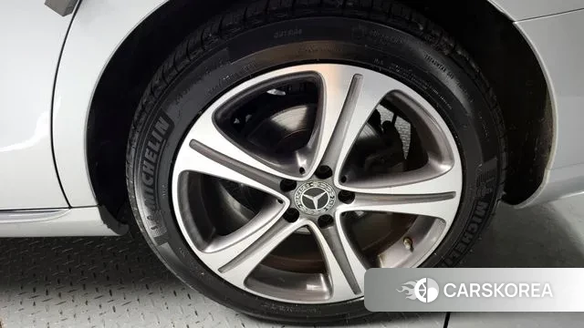 Mercedes-Benz E-Class W213 id 3434704 из Кореи 14