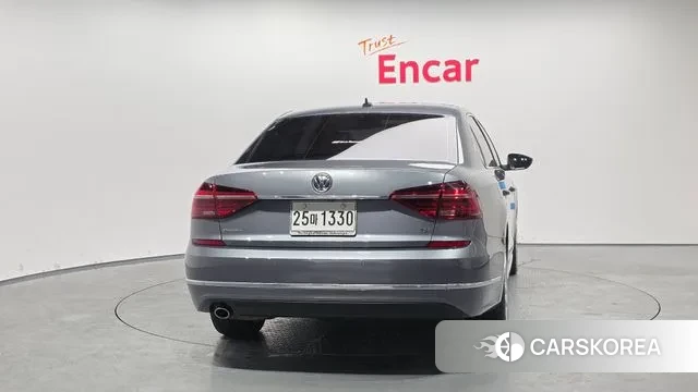 Volkswagen The New Passat id 3713957 из Кореи 14