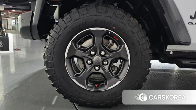 Jeep Gladiator (JT) id 3940759 из Кореи 14