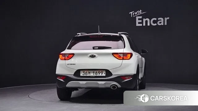 Kia Stonic id 3034416 из Кореи 14