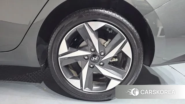 Hyundai Avante (CN7) id 3771842 из Кореи 14