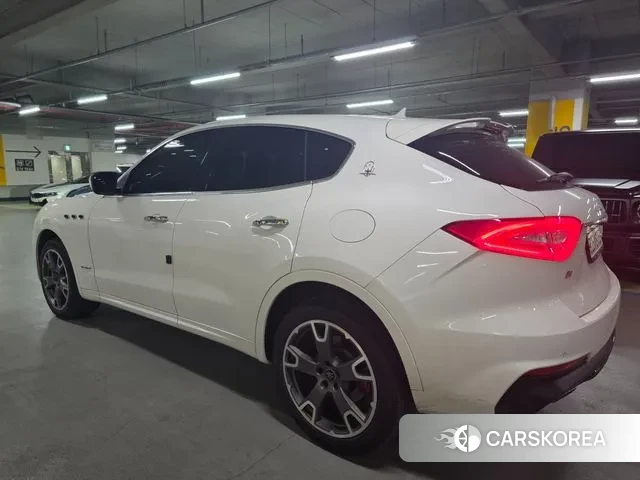 Maserati Levante id 3765567 из Кореи 14