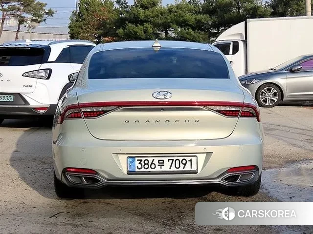 Hyundai The New Grandeur IG id 3478655 из Кореи 14