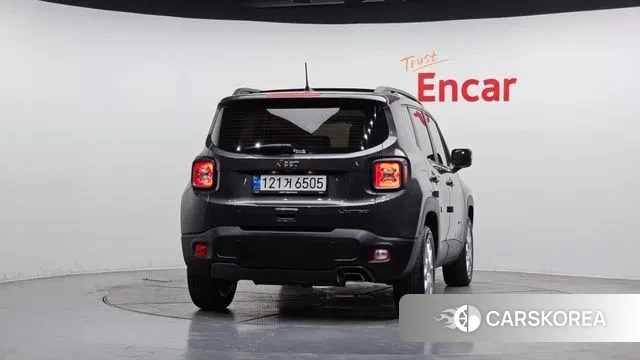 Jeep Renegade id 3722161 из Кореи 14