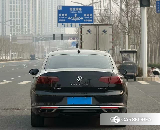 Volkswagen Magotan 2023 Черный из Китая, фото 4