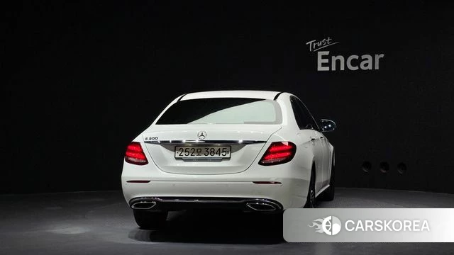 Mercedes-Benz E-Class W213 id 4371235 из Кореи 14