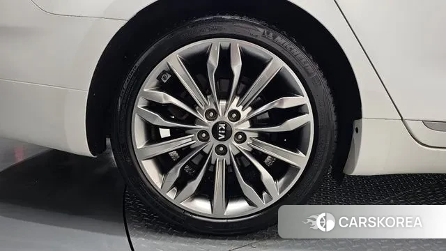 Kia K7 Premier id 3789182 из Кореи 14