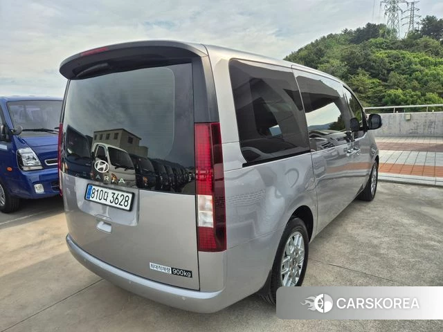 Hyundai Staria id 4307975 из Кореи 14
