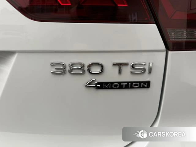 Volkswagen Tiguan L id 4260065 из Китая 12