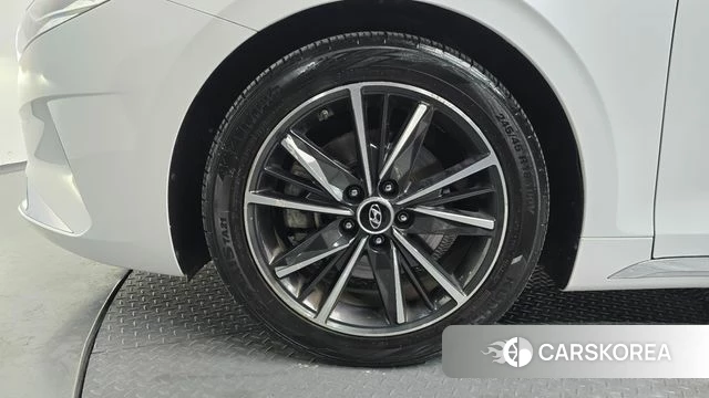 Hyundai The New Grandeur IG id 3916809 из Кореи 14